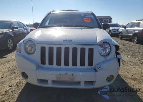 2008 Jeep Compass z USA, uszkodzony, nr VIN 1J8FF47W27D306056